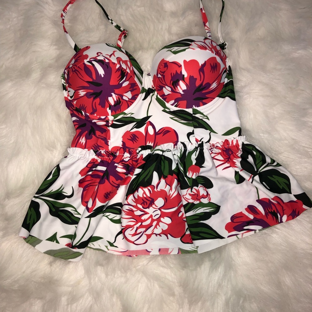 Swim suit